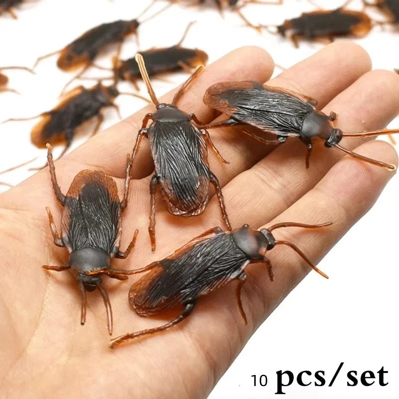 Prank Cockroaches Realistic Cock Roach Rubber Fake Creepy Bugs Gag Toy Joke