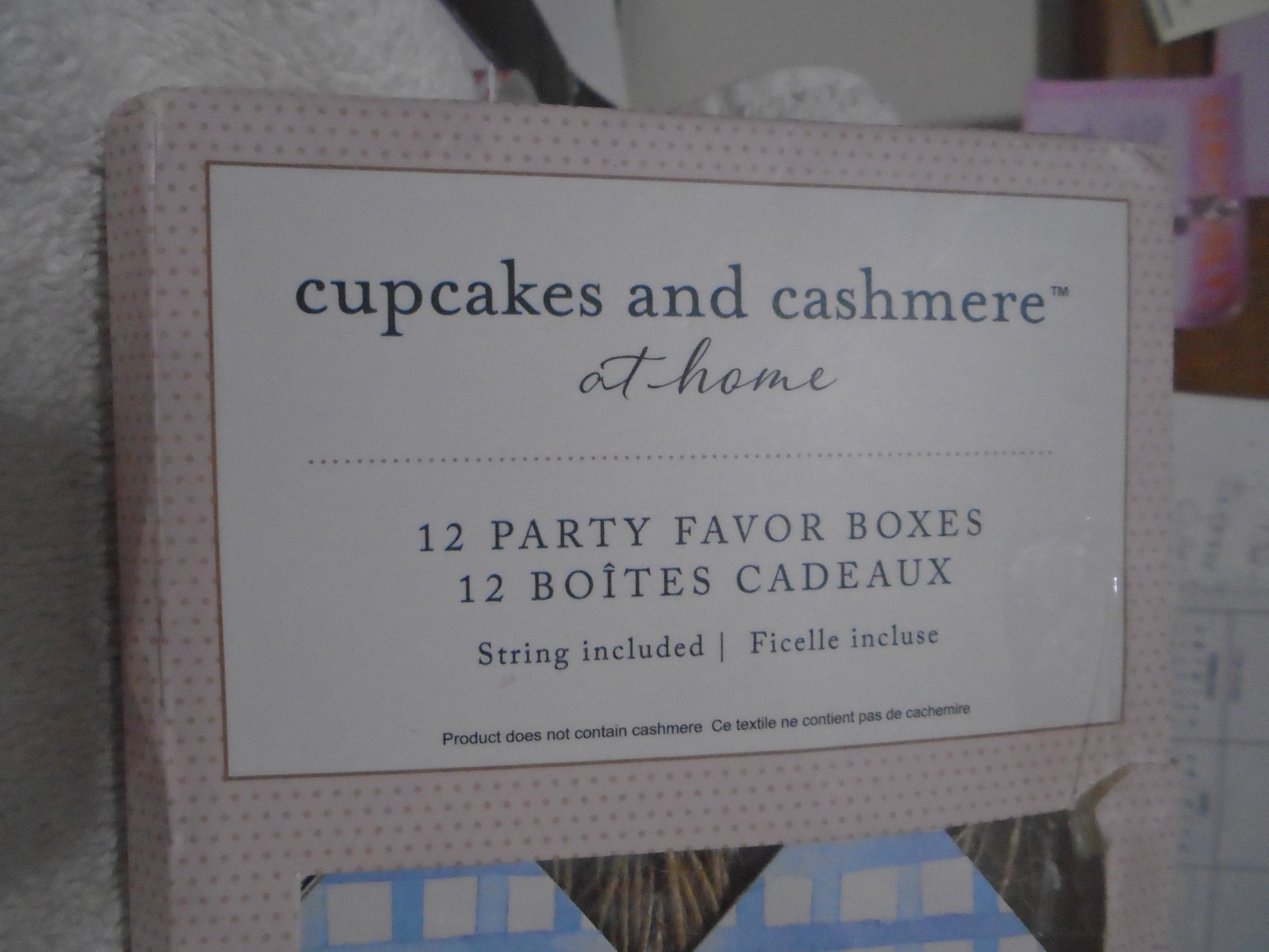NEW Cupcakes and Cashmere 12 pk Blue & White Party Favor Boxes with String