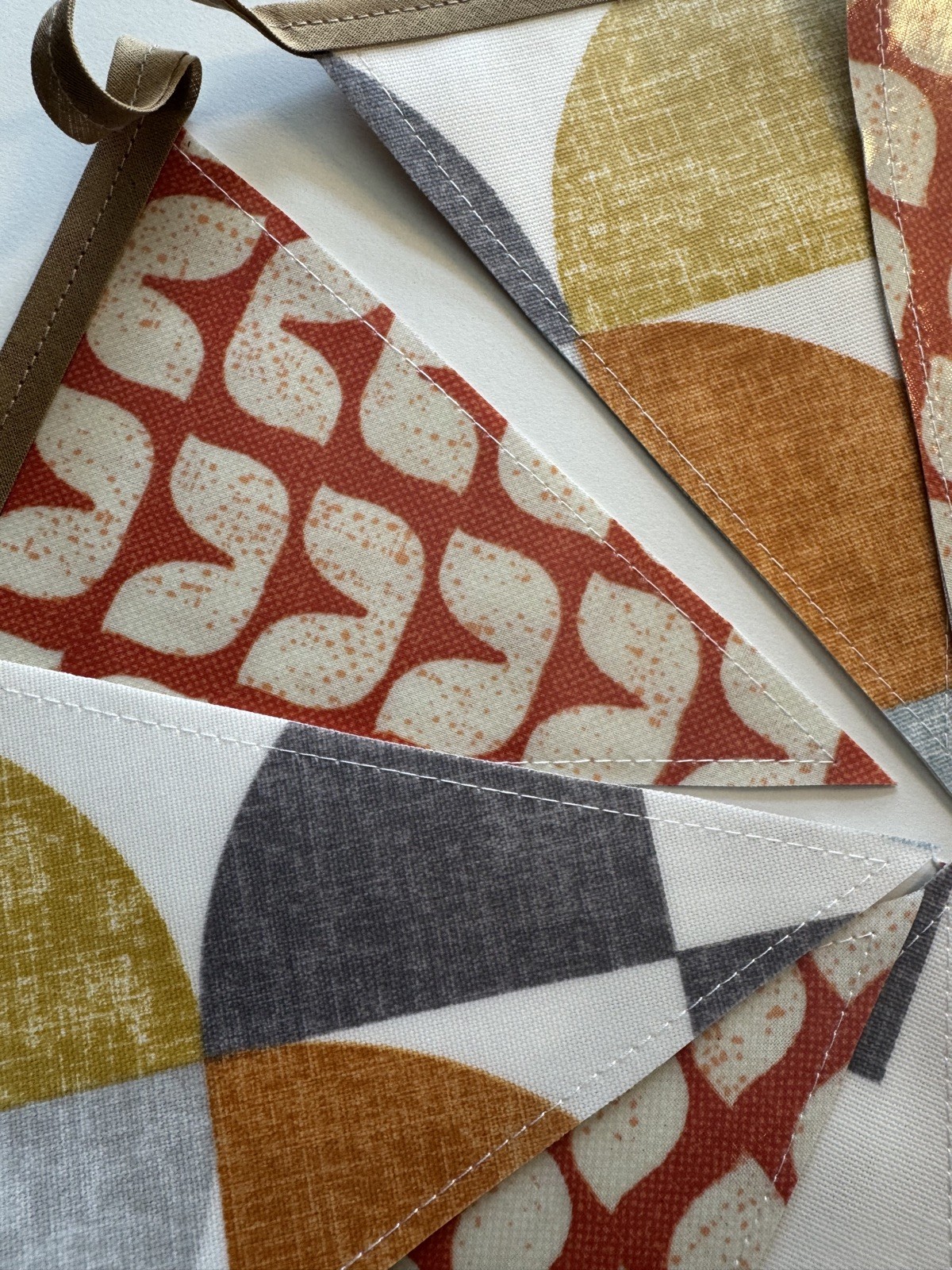 Handmade Oilcloth Bunting – Garden/Home – Contemporary – 3 Meters Double Sided