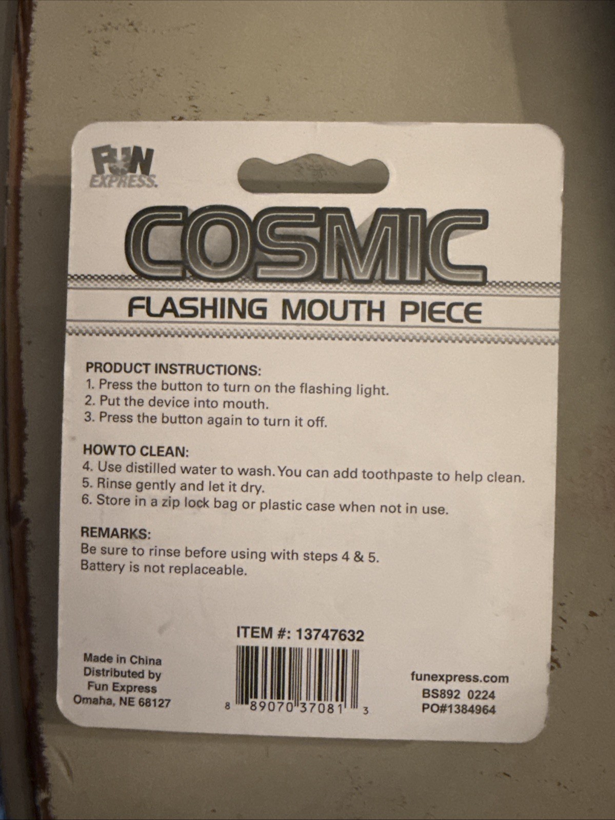 FLASHINGMOUTH PARTY FAVOR. FLASHING LIGHT MOUTHGEAR. Multicolors/Unisex