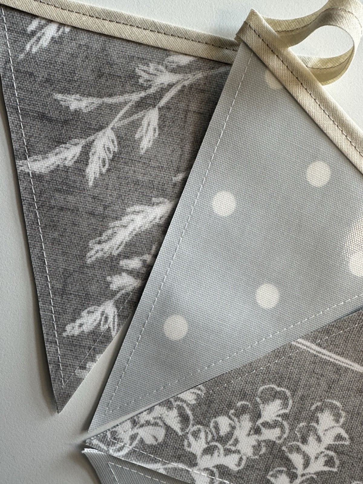 Handmade Oilcloth Bunting – Garden/Home Contemporary – 1 Meter Double Sided