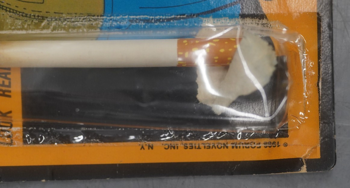 VINTAGE 1986 PUFFY FAKE CIGARETTE FORUM NOVELTIES OPENED PACKAGE