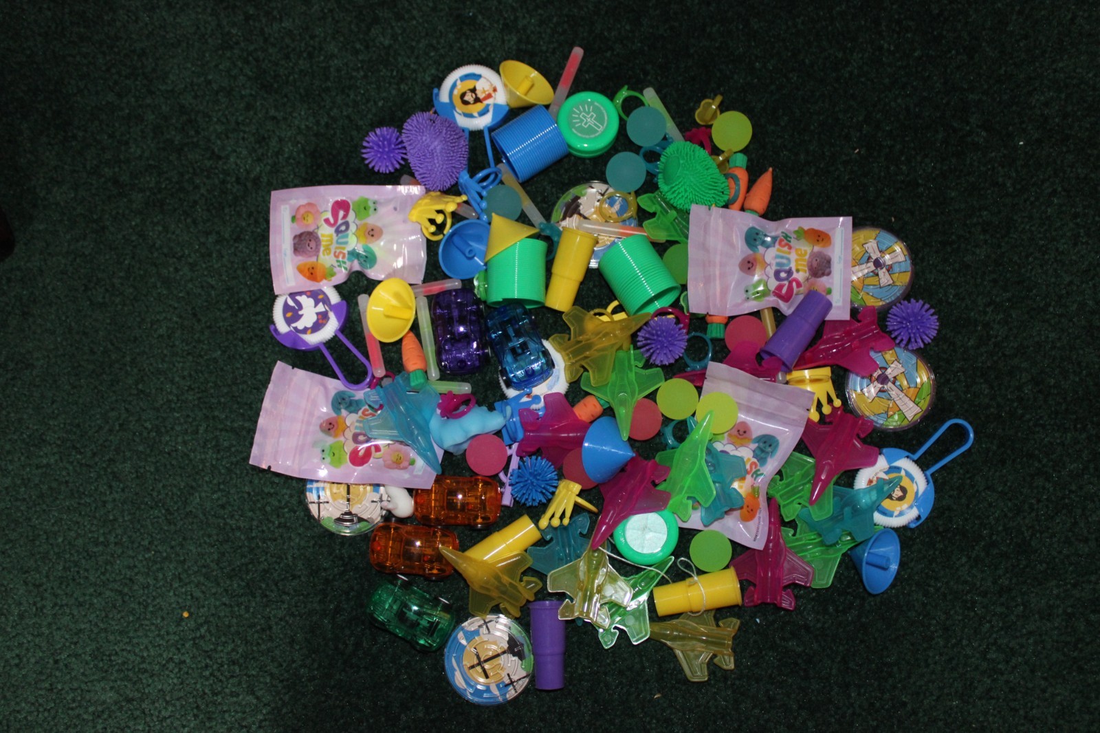 LARGE LOT Small Easter Toys, Cars Rings Puzzles Balls 100+ PIECES Party Favors