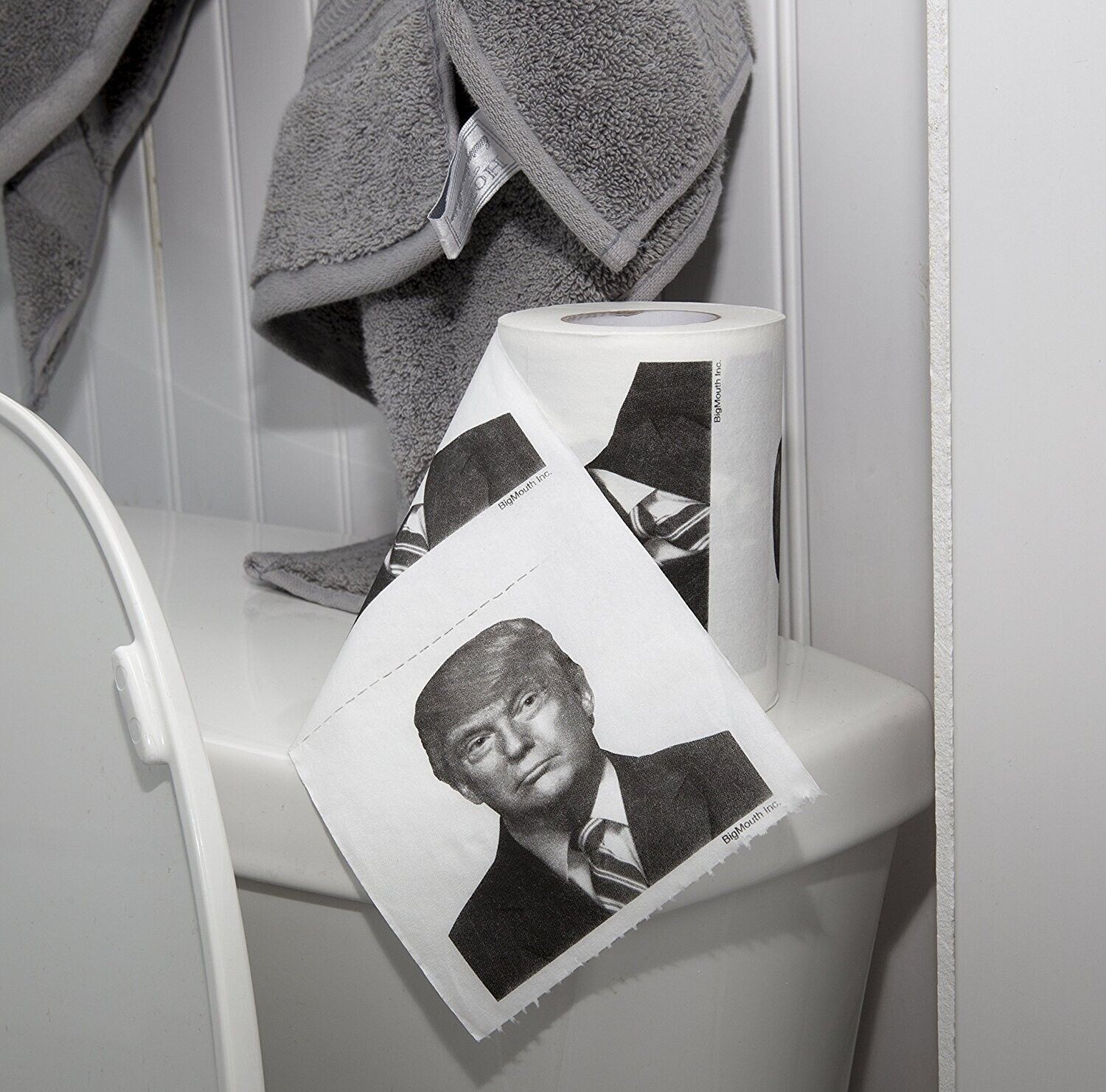 President Donald Trump Toilet Paper Roll – Bathroom Funny GaG Prank Party Joke