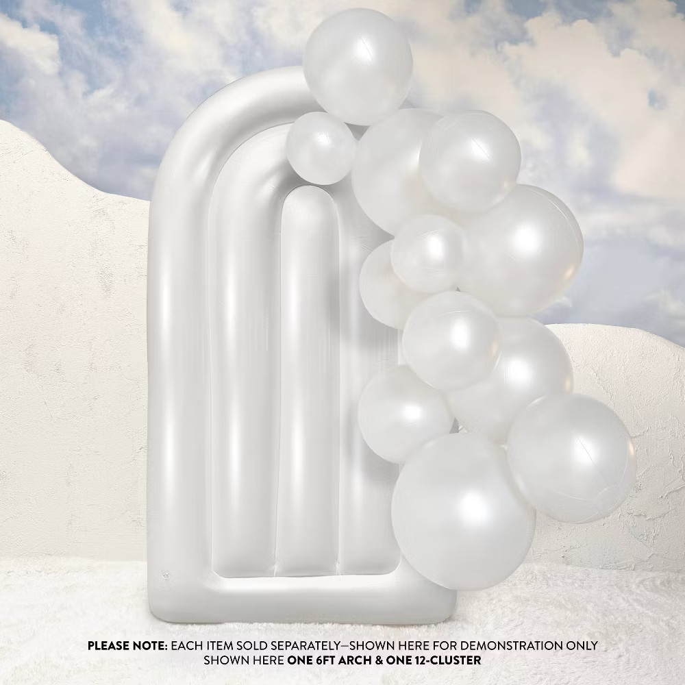 Minnidip Balloon Garland: 12 Cluster in White Pearl