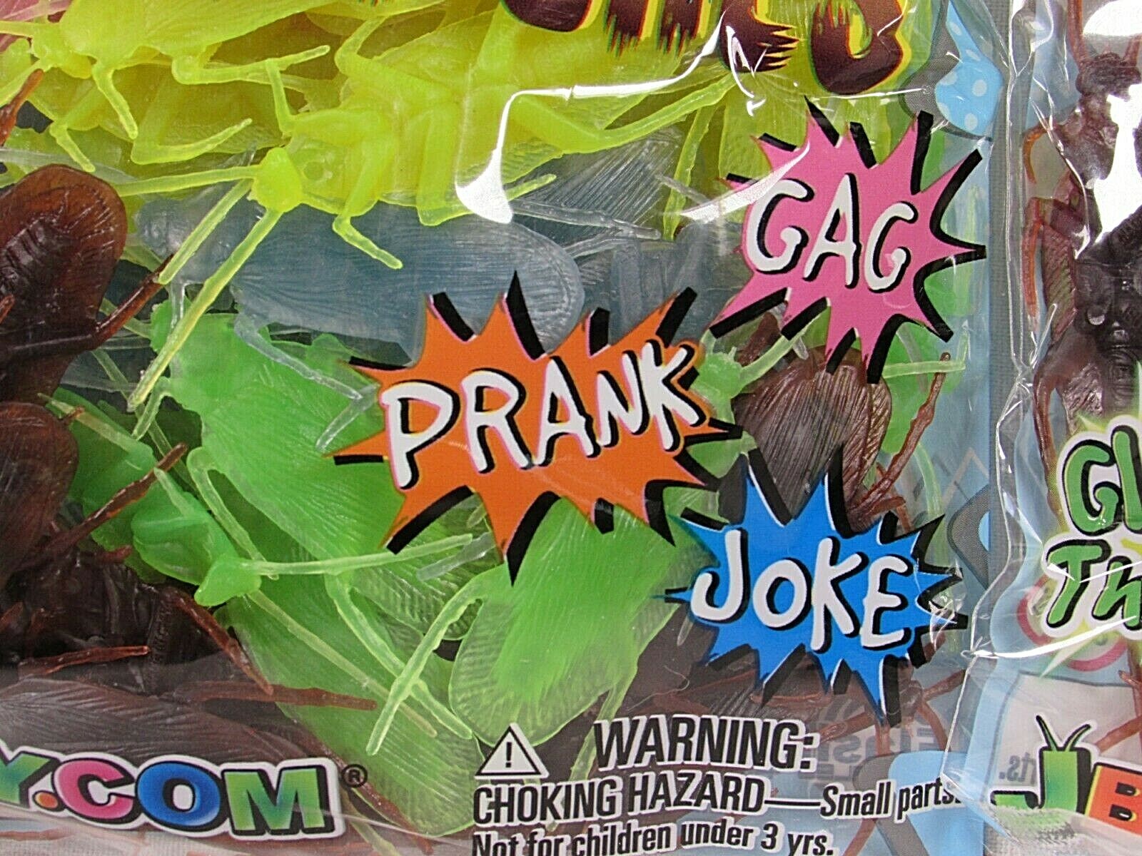 96 GLOW IN THE DARK Prank Cockroaches Realistic Plastic Fake Bugs Gag Toy Joke