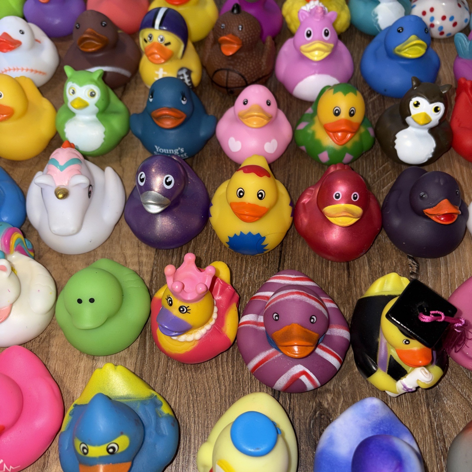 Rubber Ducks Duckies Huge Lot Of 200 Jeep Play Ducked Party Favors