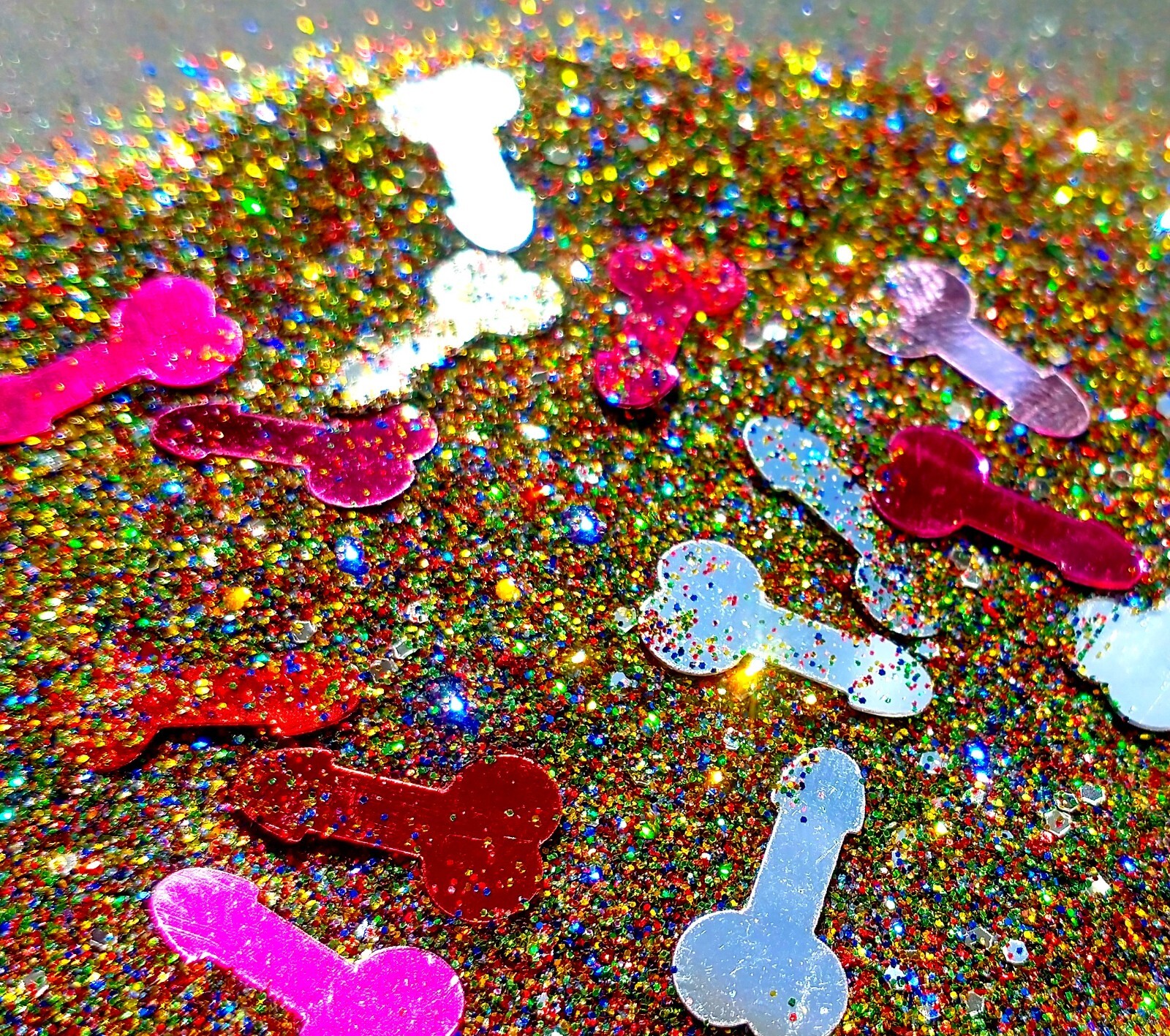 GLITTER BOMB! Unique Design,Spring Loaded,Revenge,Prank,Joke,Confetti,Anonymous!
