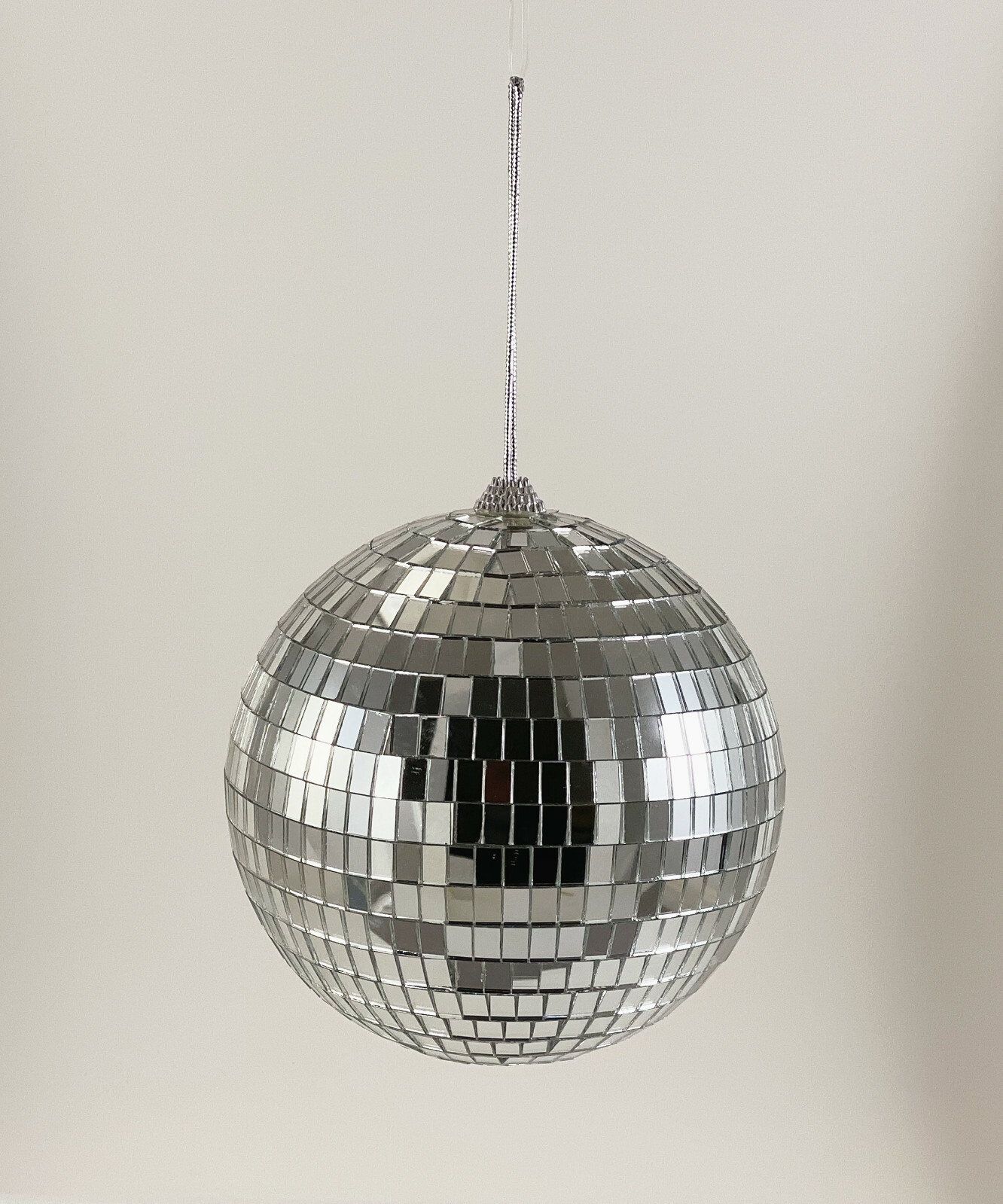 Mirror Ball Disco Light Hanging Decor Multi Sizes 4″, 5″,6″,8″,10″,12″,16″,20″