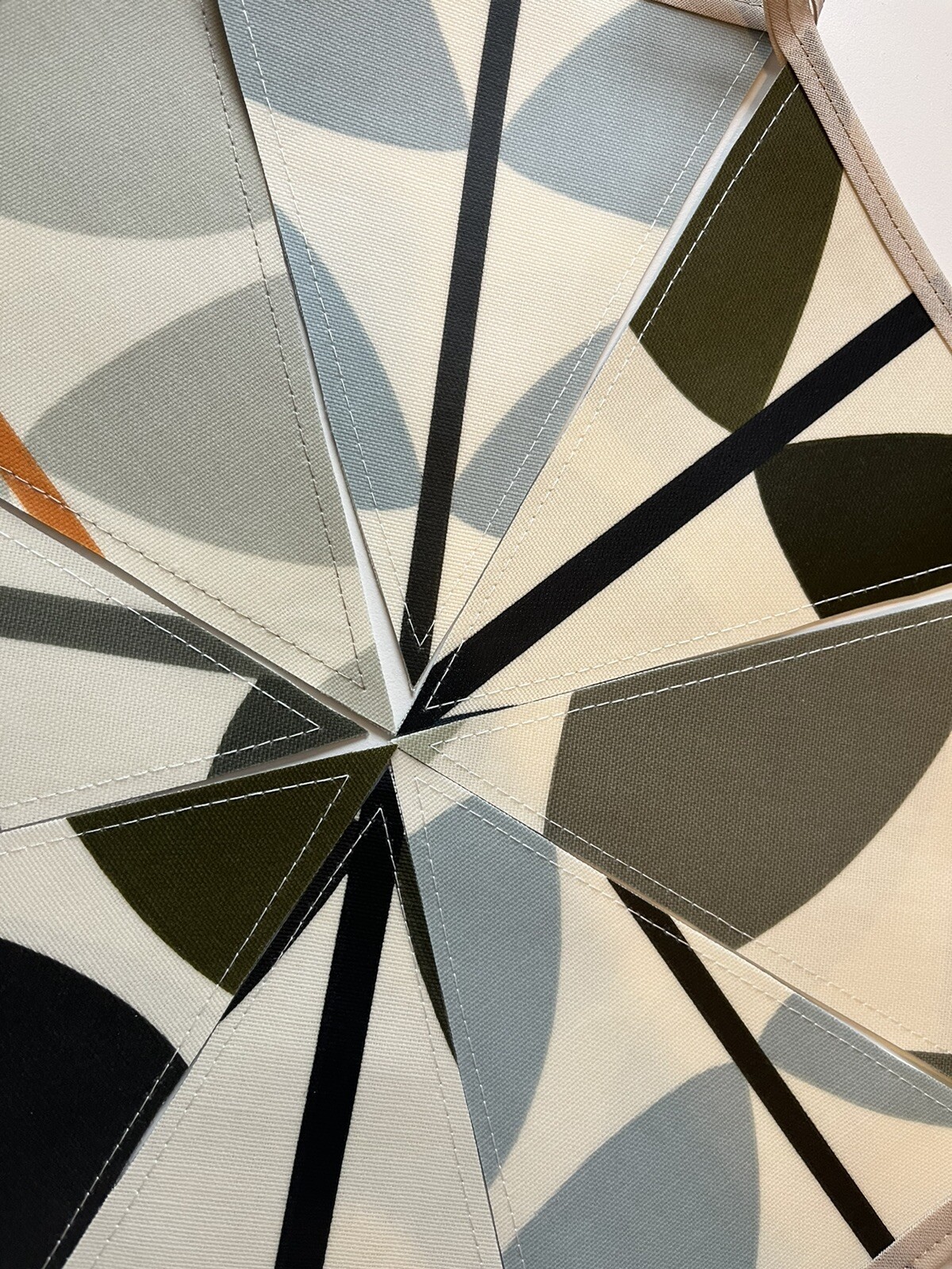 Handmade Oilcloth Bunting – Garden/Home Contemporary – 2 Meters Double Sided