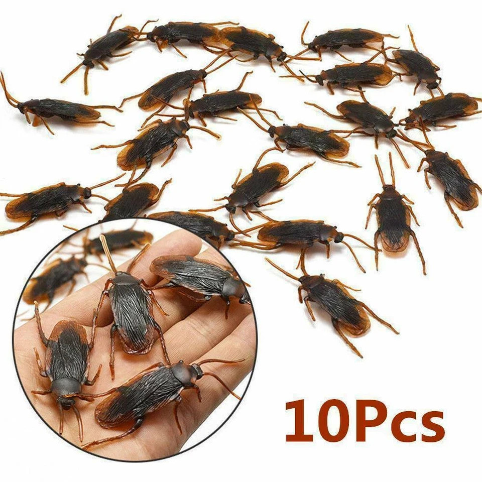 10Pcs Realistic Fake Cockroach Prank Toys – Creepy Rubber Gag Joke Bugs