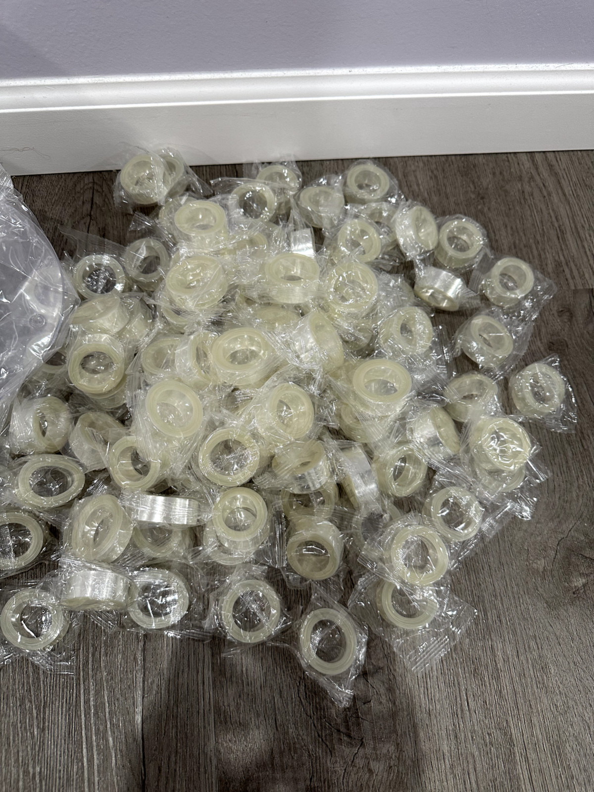 Balloon Party Supplies Bulk Sale – 30 Balloon Stands, 100 Balloons Strips