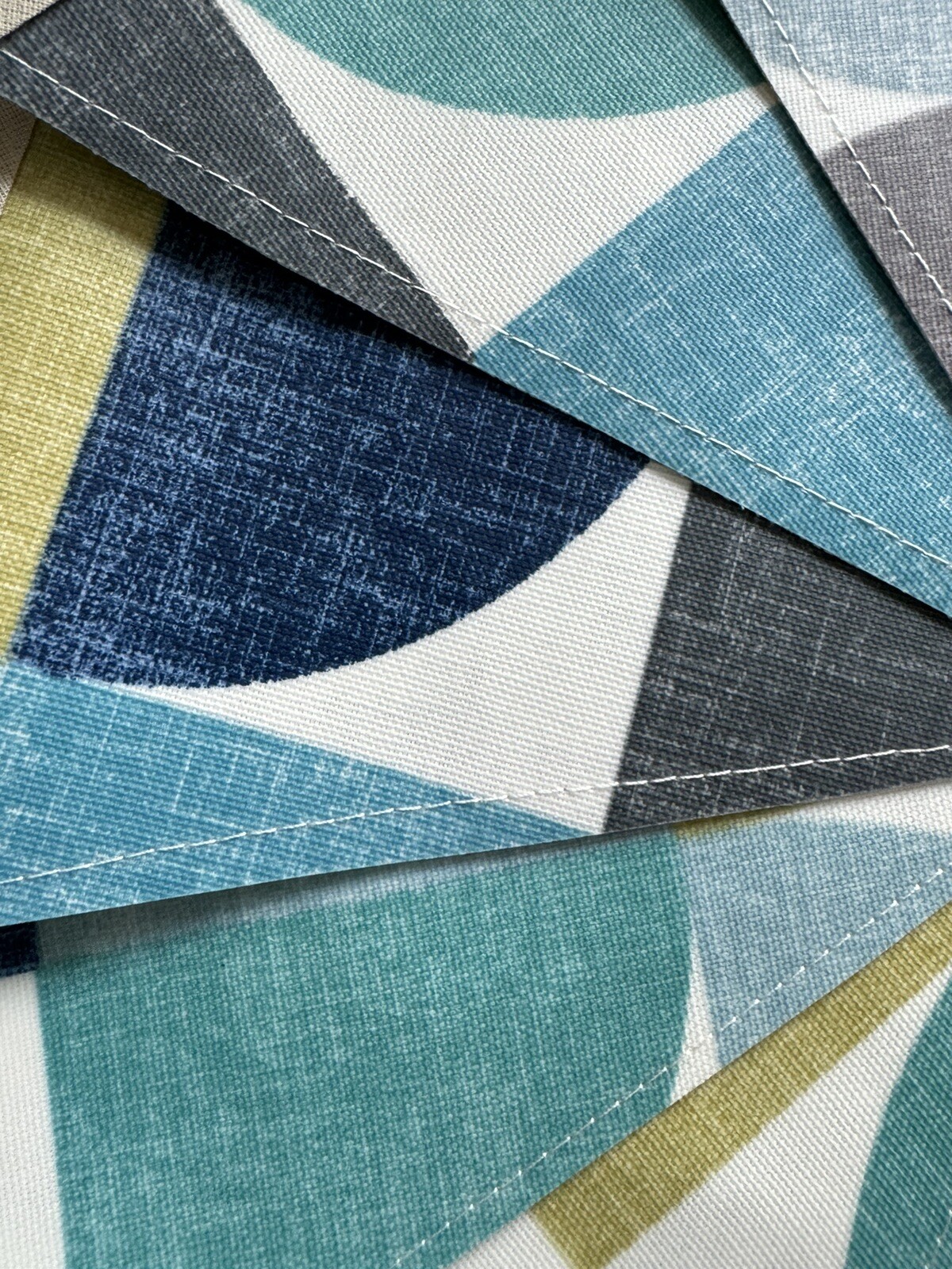 Handmade Oilcloth Bunting – Garden/Home Contemporary – 3 Meters Double Sided