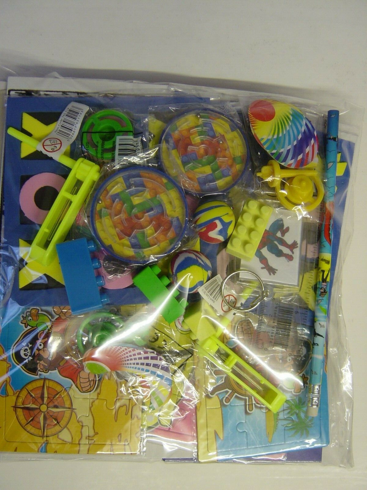 100 Party Bag Toys, Childrens Kids School Gift Lucky Dip Pinata Fillers NEW
