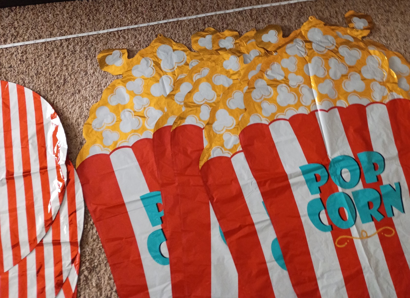 8 balloons 4 Popcorn & 4 Round Red Striped Foil Balloons Party Event Decoration