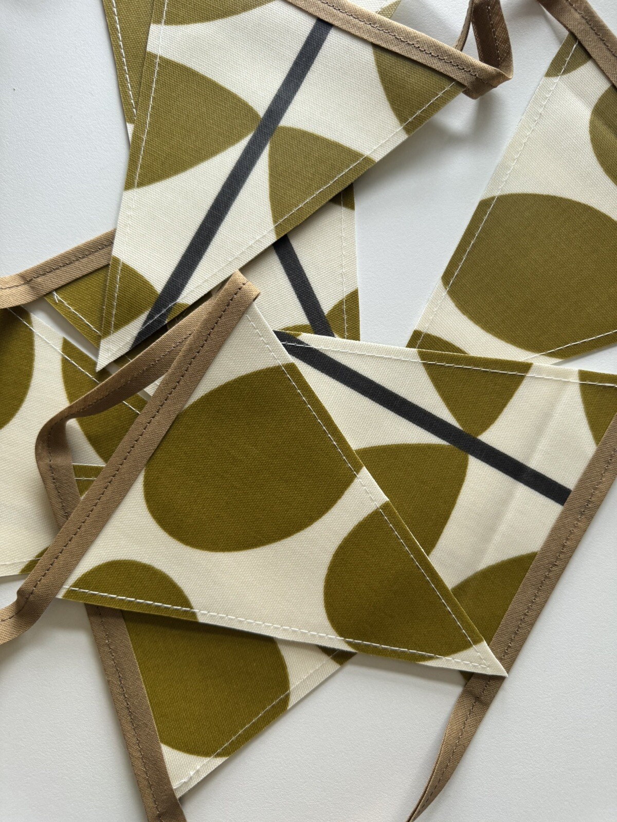 Handmade Oilcloth Bunting – Garden/Home Contemporary – 2 Meters Double Sided