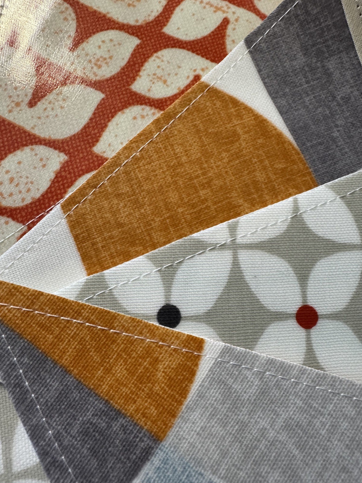 Handmade Oilcloth Bunting – Garden/Home – Contemporary – 3 Meters Double Sided