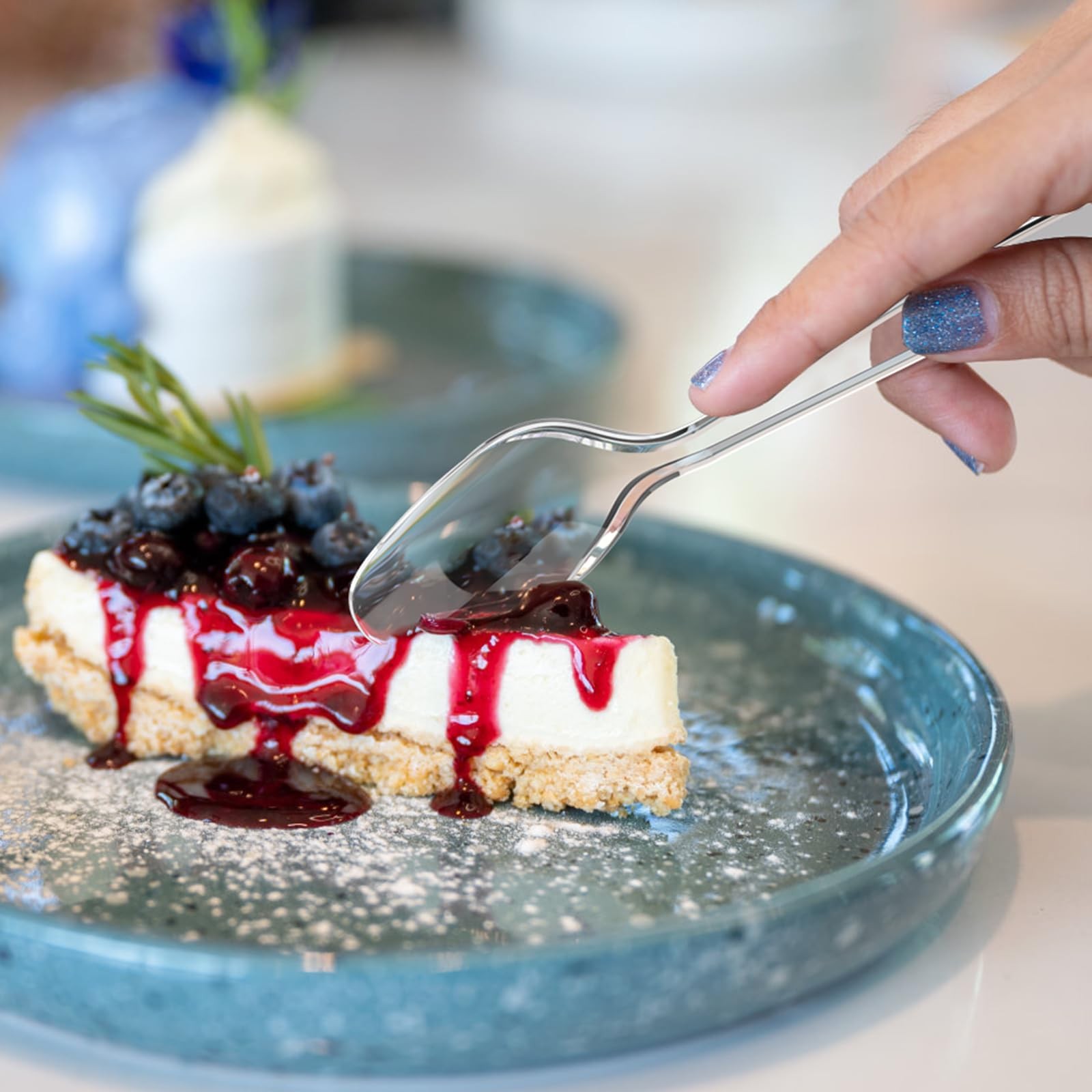 360 Count Clear Plastic Spoons Disposable, BPA-Free, Heat Resistant, Solid an…
