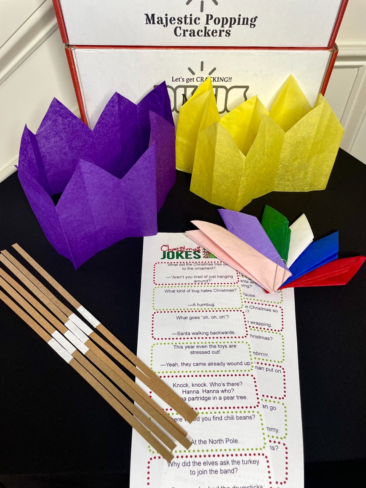 Christmas Cracker Premium Quality Tissue Paper Hats / Crowns / Jokes & Snaps NEW
