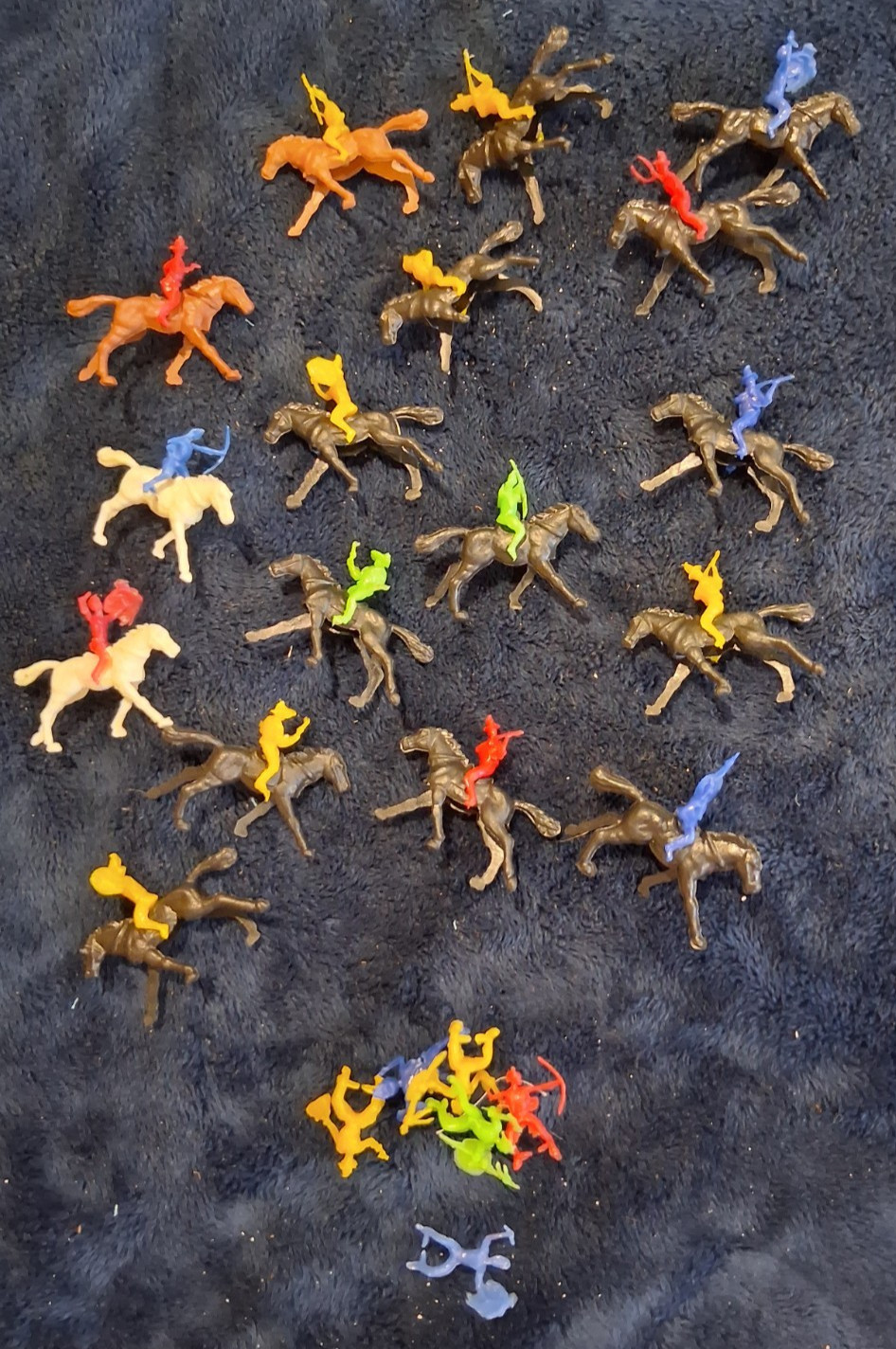 Vintage Plastic Cowboys and Indians Toy Figures Lot – 17 Horse Riders & 6 Extra