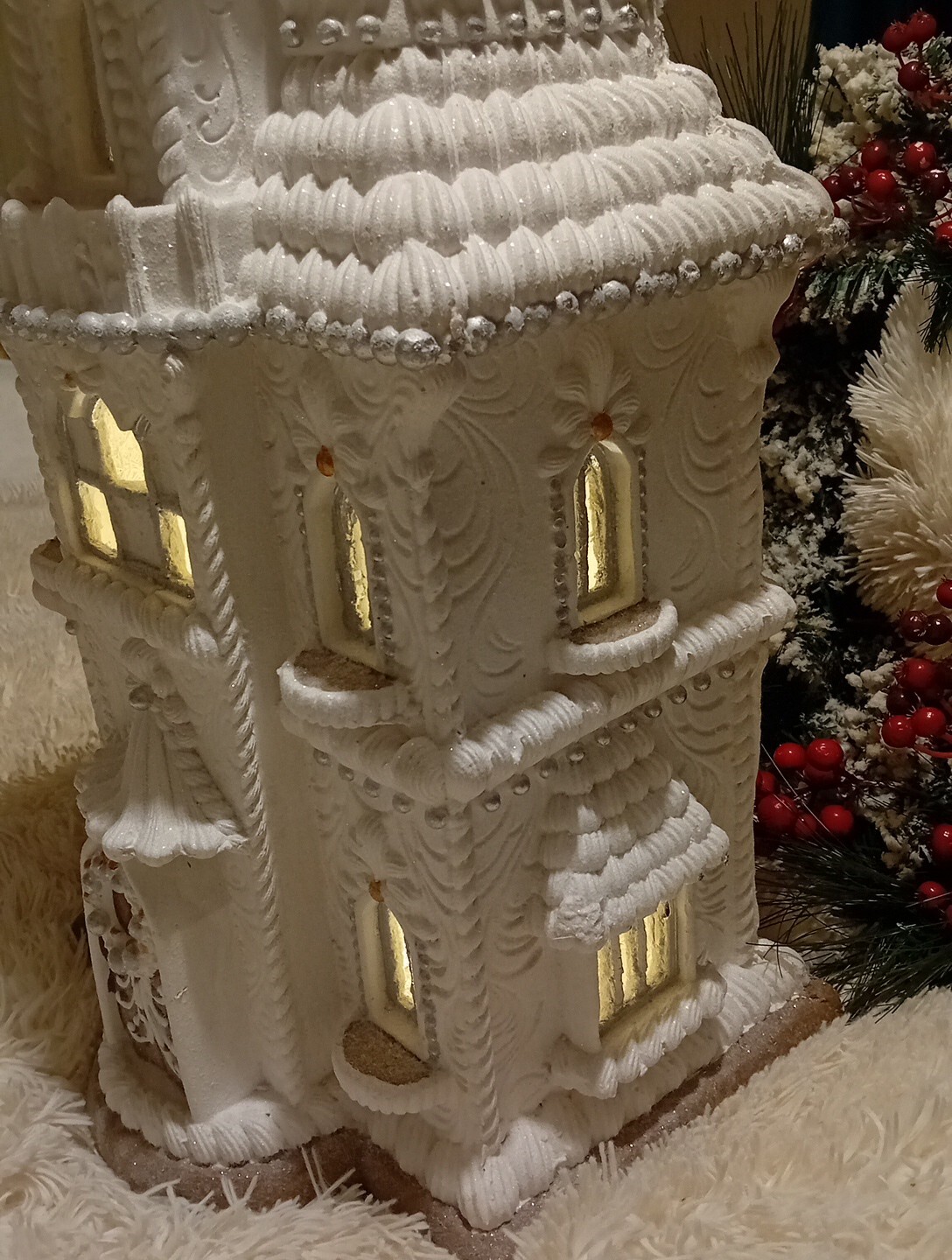 Tk Maxx Christmas Extra Large Iced White Sparkly Light Up Gingerbread House RARE