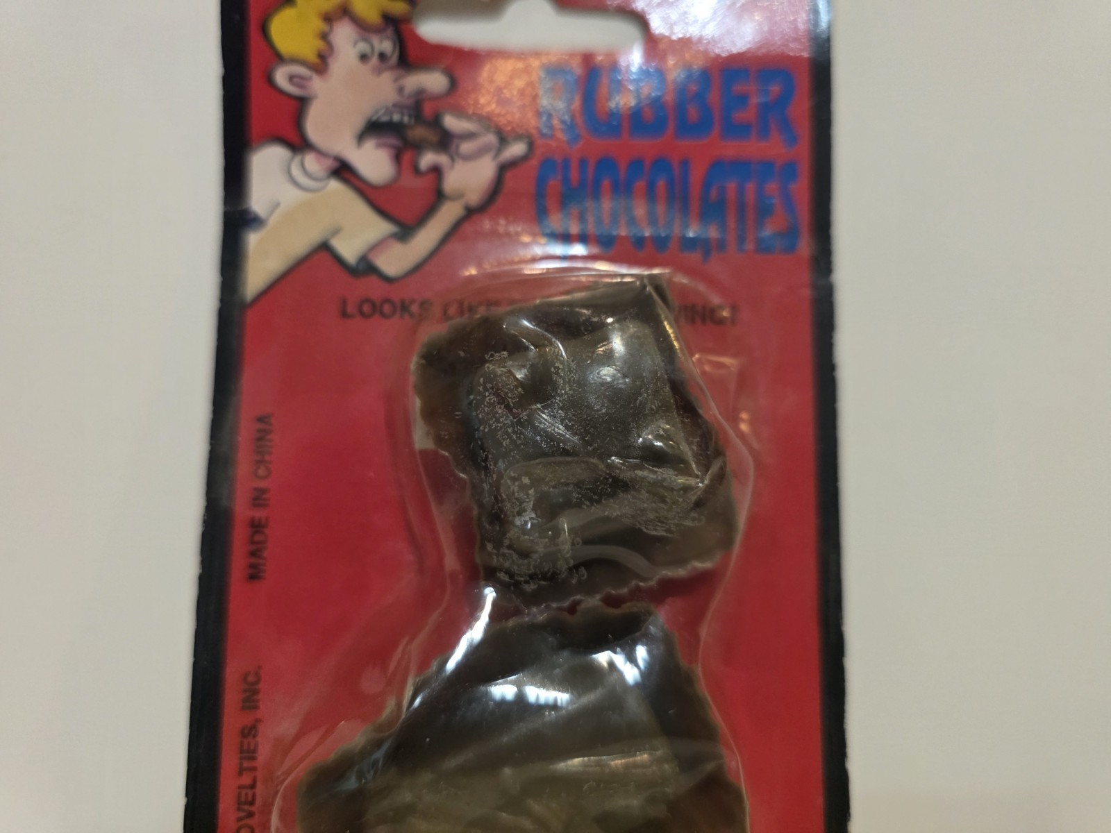 Vintage Forum Novelties Gag Gift Prank Practical Joke Rubber Chocolates – New