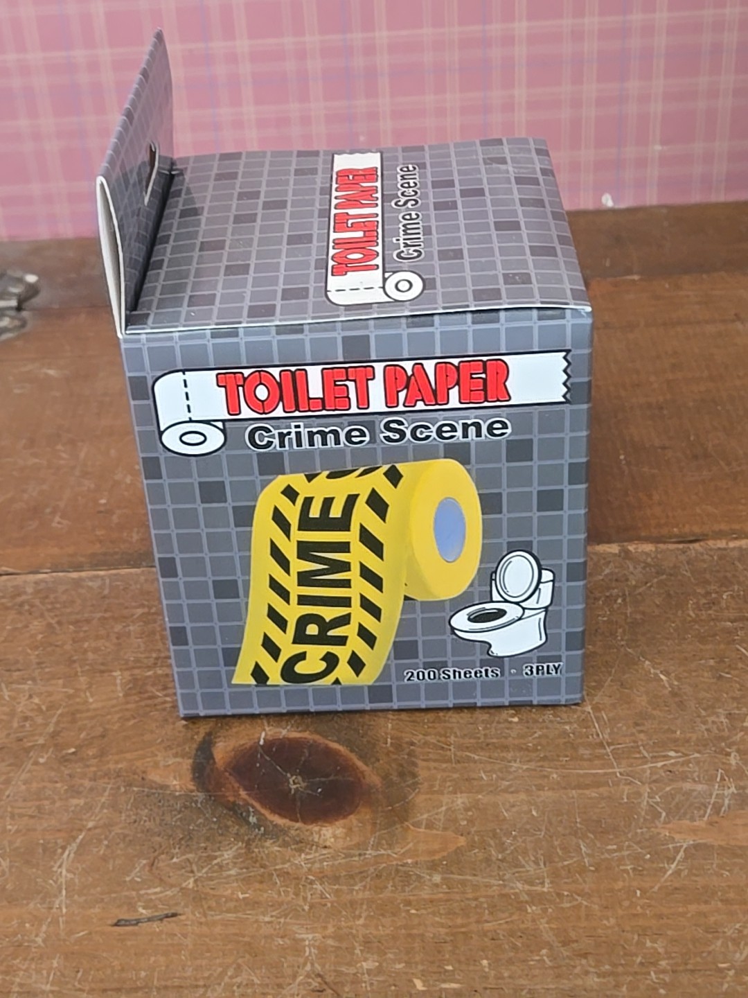 CRIME SCENE Bathroom Toilet Paper Roll – Funny GaG Prank Joke Novelty 200 Sheets