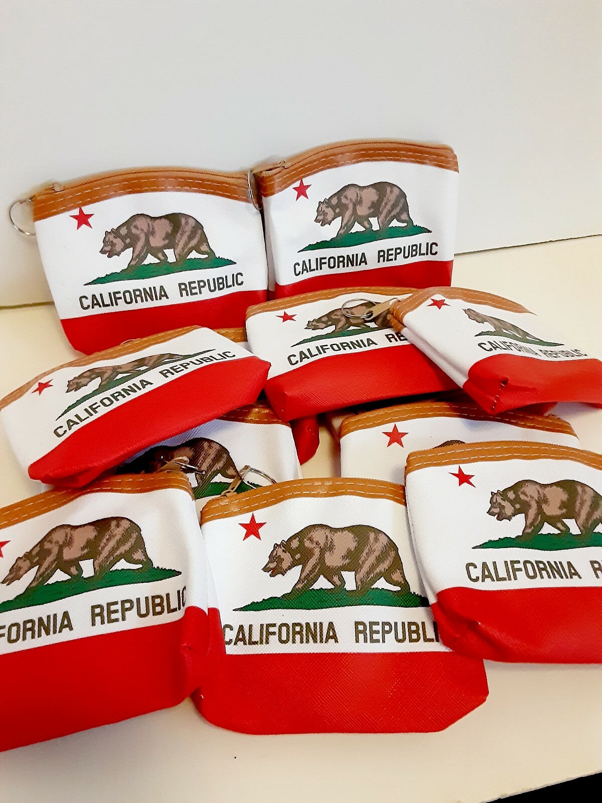 12 California Theme Candy Bags Filler Coin Purses Keychain Party FAVORS