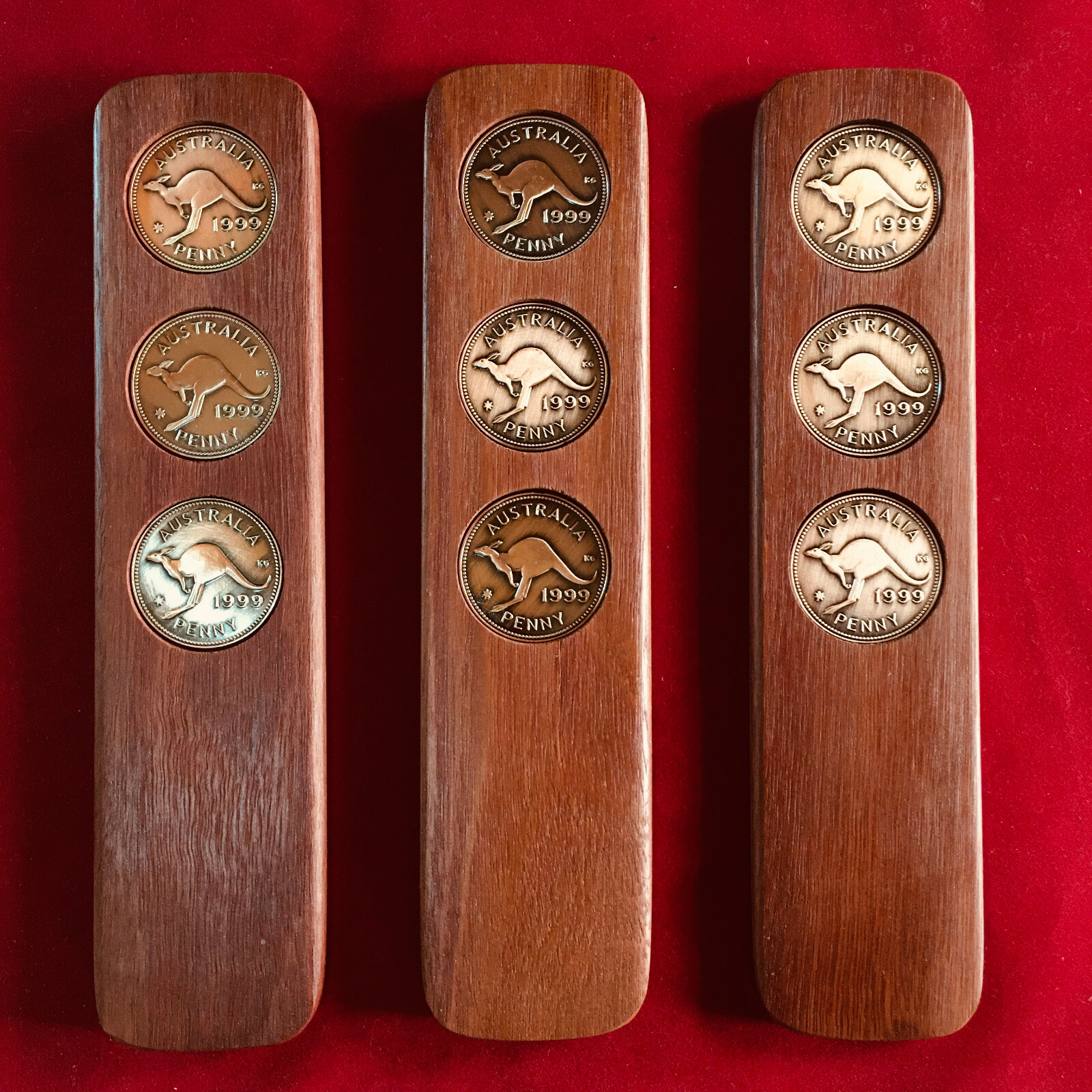 20th Birthday Present 2UP Game – 2006 Australian Penny Hardwood Two-Up Kip