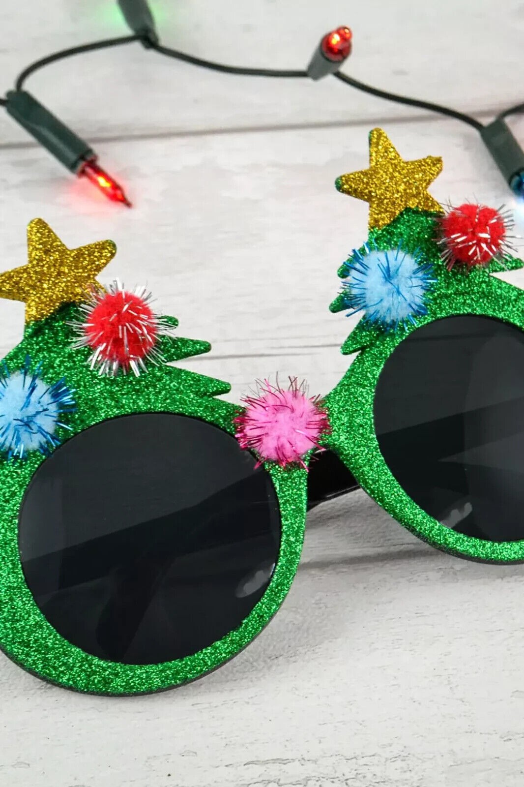 Christmas Tree Sunglasses – Holiday Shades – Sparkling Seasonal Glasses – GaG