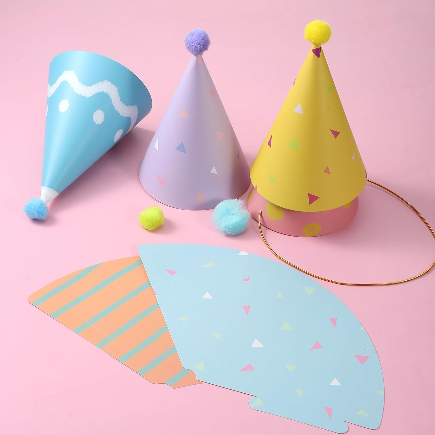 Adjustable Mini Birthday Hats for Dogs, Cats, and Stuffed Animals – 6 Pack