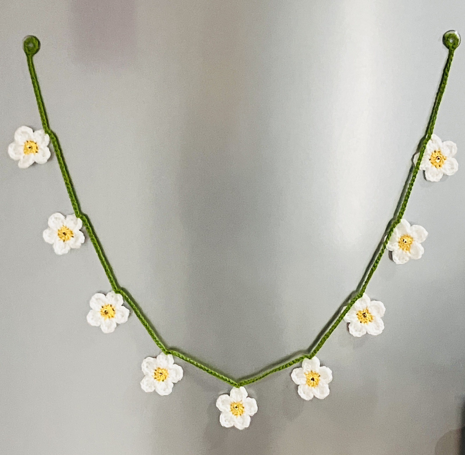 🌼NEW CUTE Hand Crochet daisy Flowers Bunting Sequins WINDOW SUMMER Camper Gift
