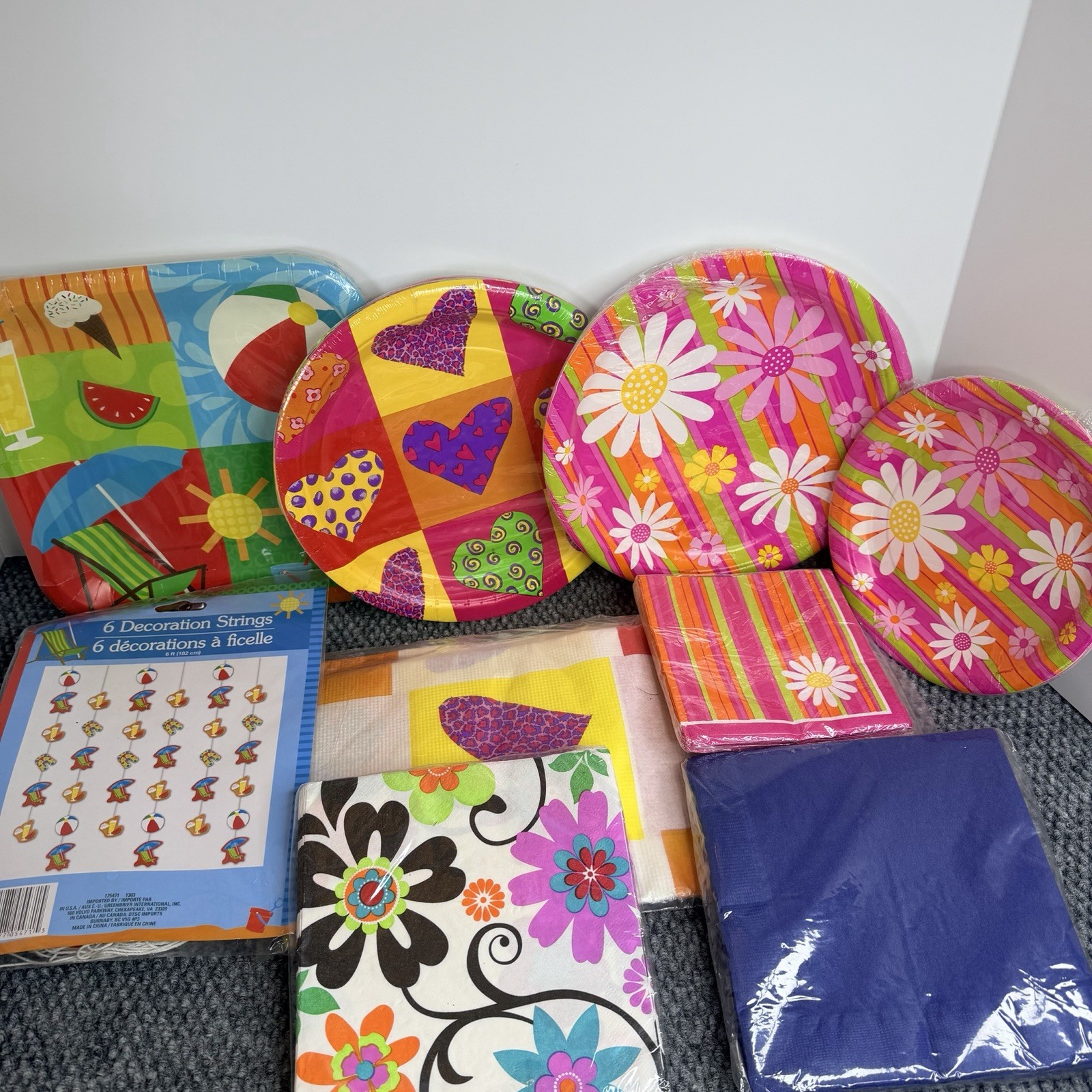 Mixed Lot Party Supplies Paper Plates Napkins Hanging Decor Hearts Summer