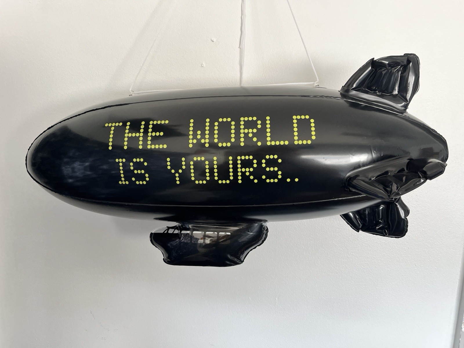 Scarface ‘THE WORLD IS YOURS’ inflatable blimp
