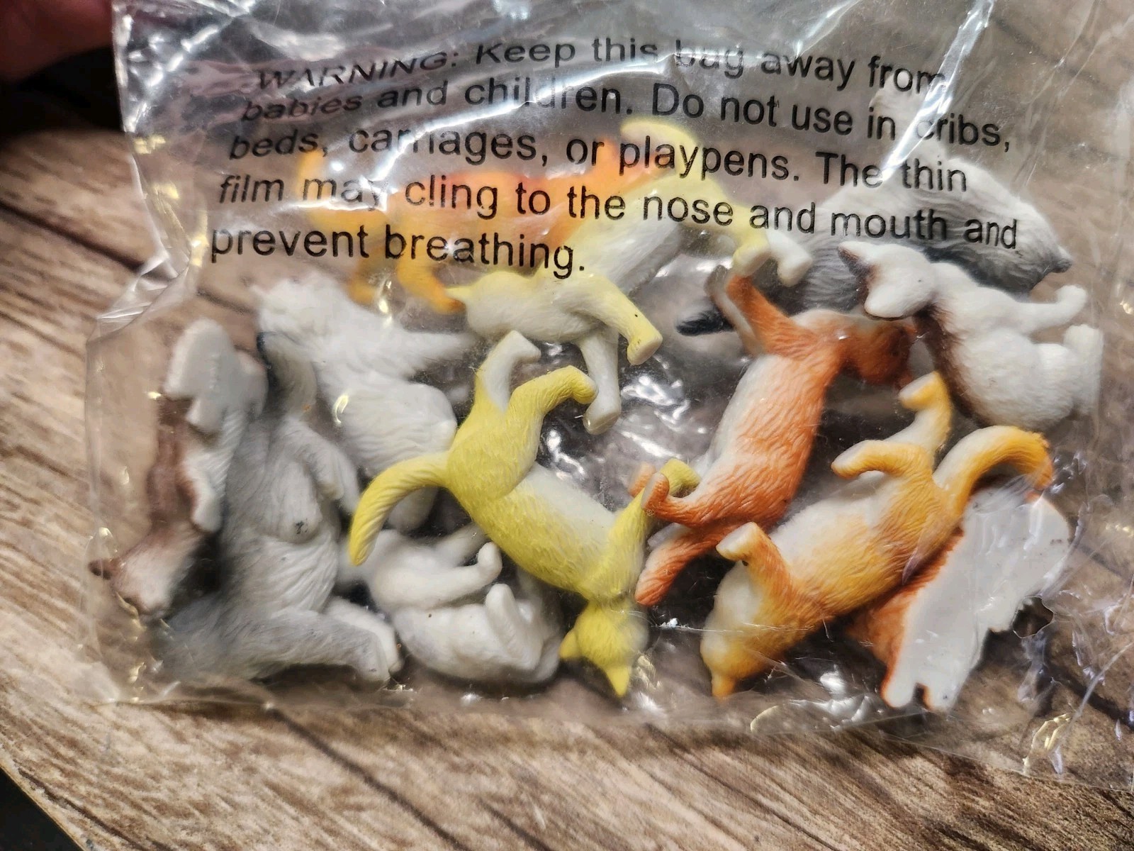 12pk Assorted Plastic Mini Cats & Kittens Toys NEW IN PACKAGE Cake Decorations