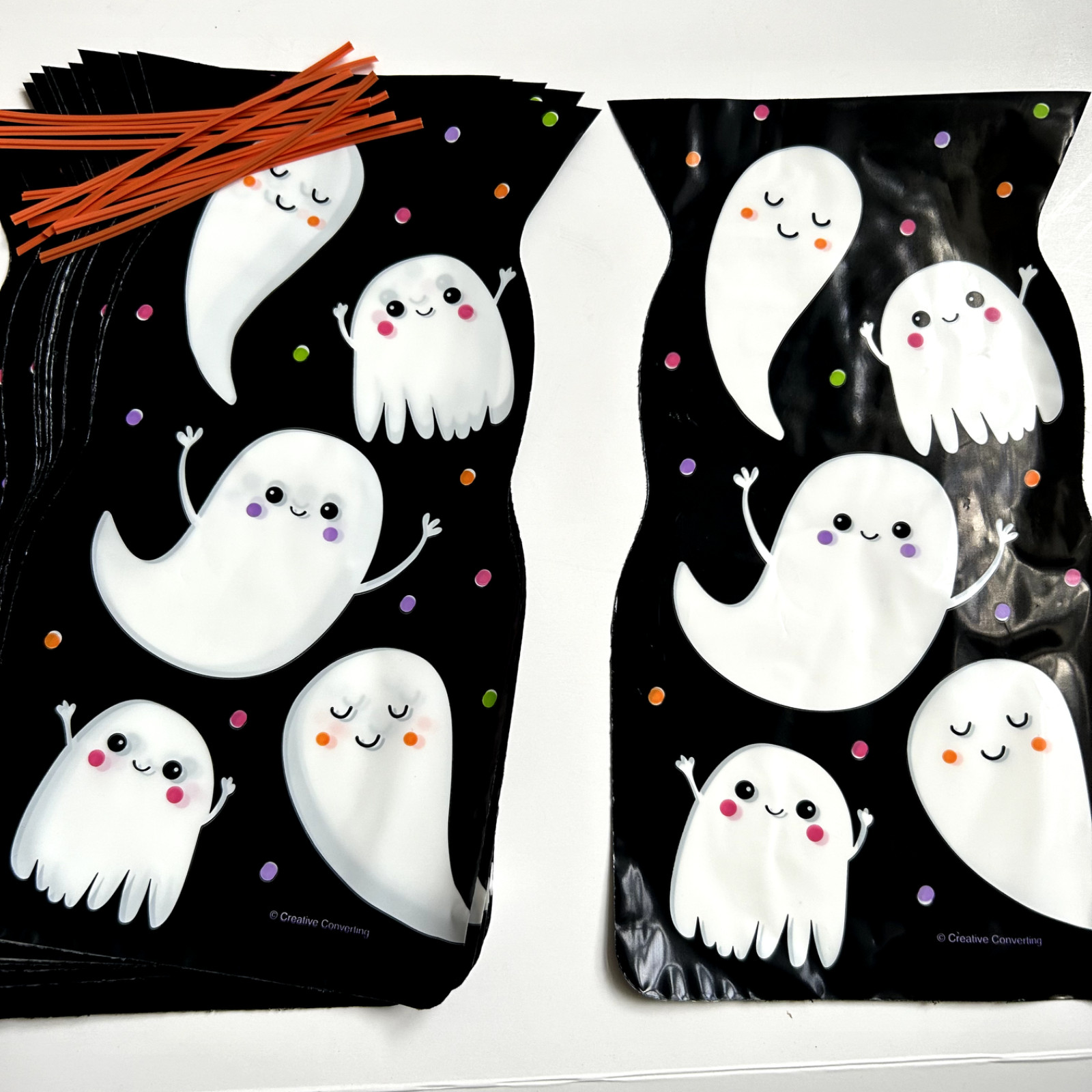 10 X Halloween SPOOKY GHOST CELLO Sweet Gift LOOT Bags TRICK OR TREAT BLACK