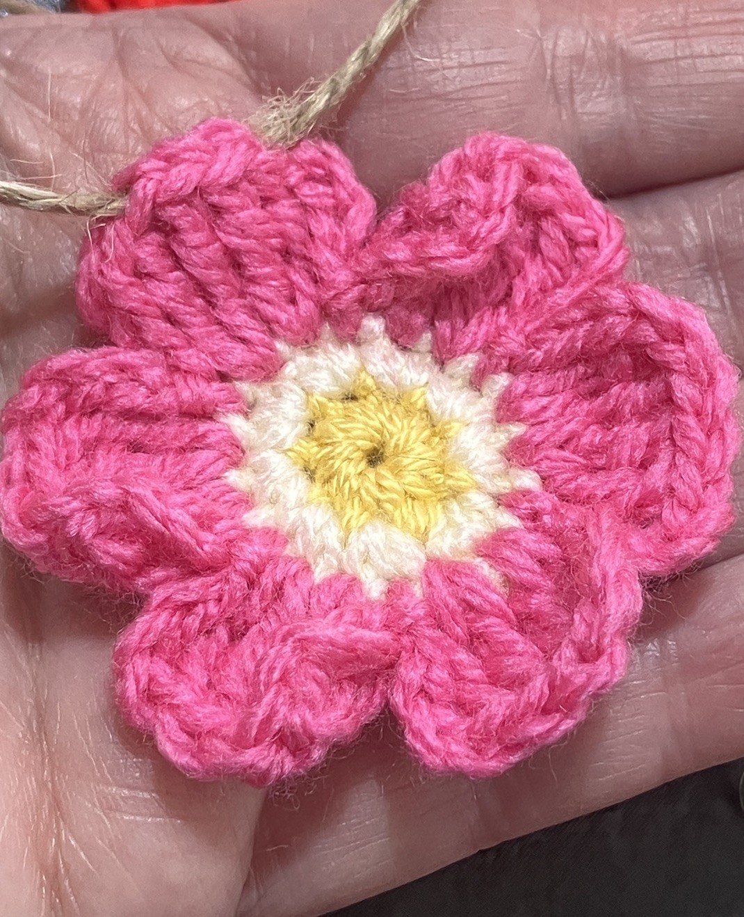 🌸NEW Hand Crochet PRETTY jute 9 Flowers Bunting Window Camper Summer 45” Gift