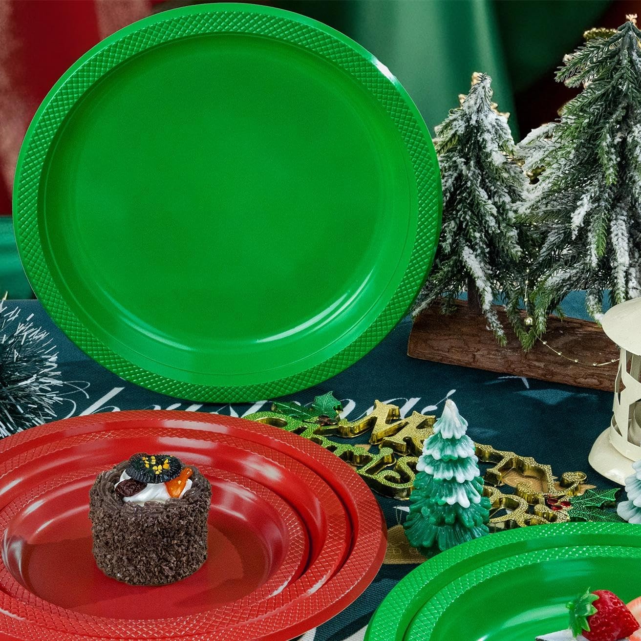 Green Plastic Plates 9 Inch 50 Count Disposable Plate for Party, Plates Desse…