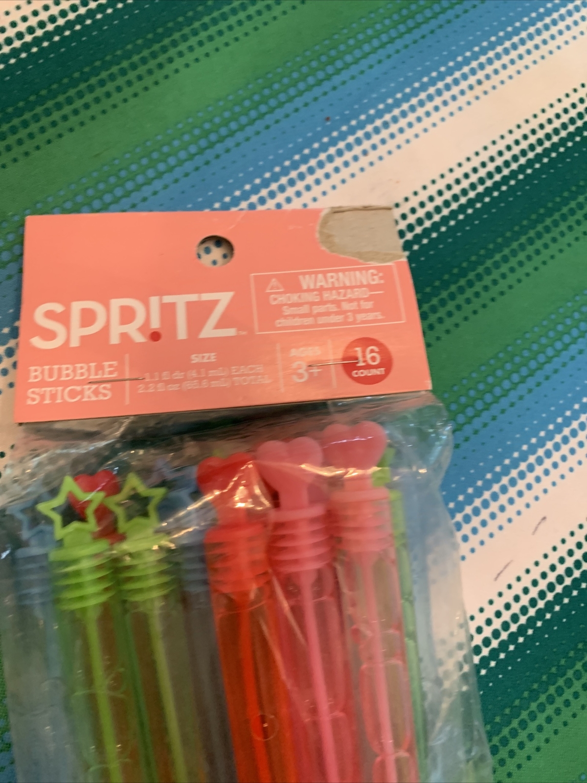 Children’s Unisex New Target Spritz 16 Party Bubble Sticks With Hearts & Stars