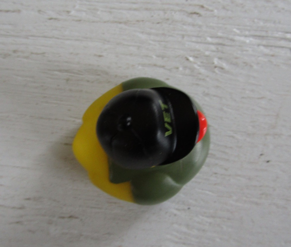 1 x Collectible Rubber Duck Toy- Jeep Duck- Veteran- Vet Proudly Served