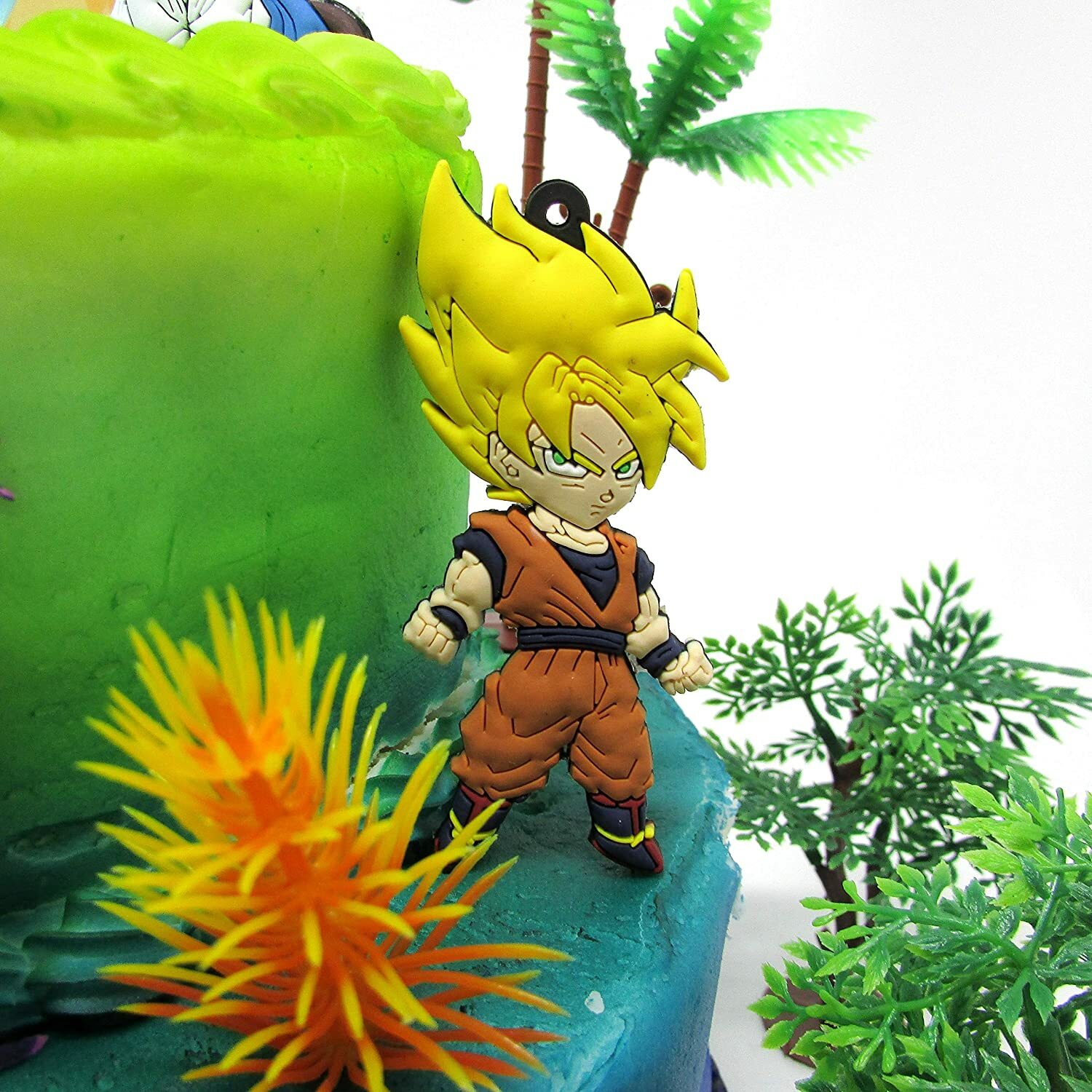 Dragon Ball Z Cake Toppers Featuring Dragon Ball Z Characters – Brand New