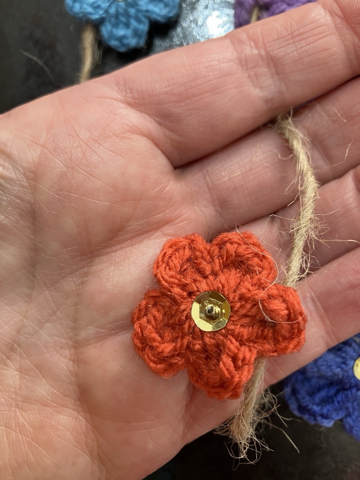 🌸NEW 75″ Hand Crochet Flowers Bunting Window sequin Camper SUMMER gift