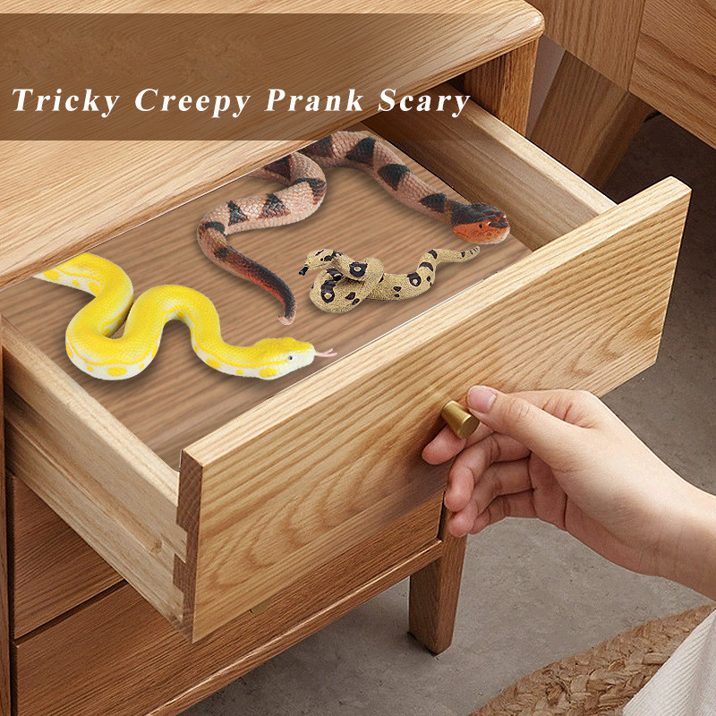 Realistic Rubber Snake & Spider Toy Set, Creepy Prank Props