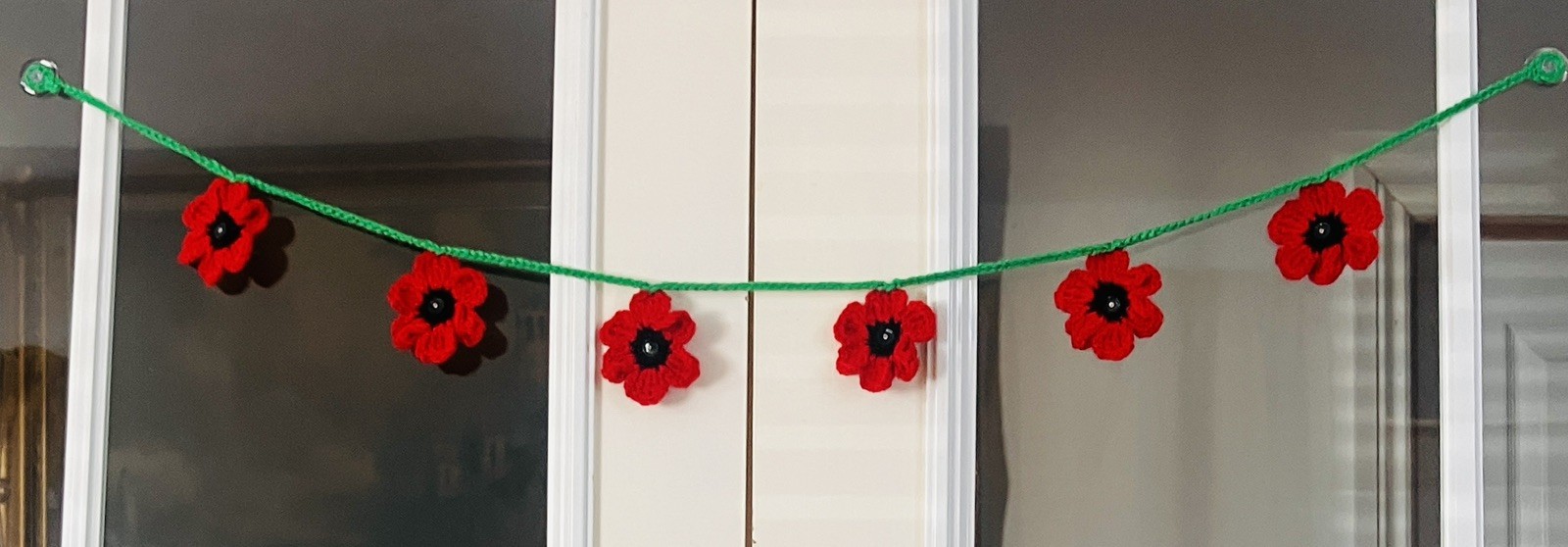 🌺PRETTY Hand Crochet Flowers Poppy Bunting Window Camper Gift