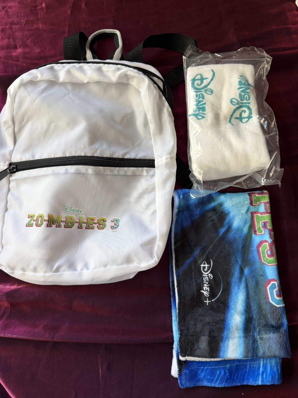 Disney Zombies 3 backpack socks towel