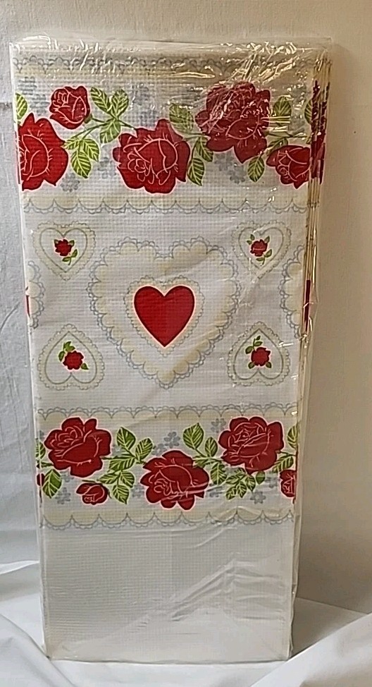 Vtg Hallmark Valentine’s Day Hearts Flower Border Tablecloth Party 60 X 102