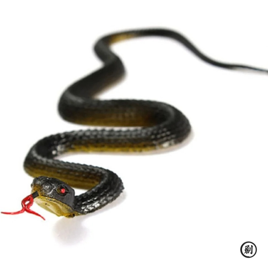 1pc Realistic Fake Rubber Snake Prank Scary Garden Toy Prop Toy Accessories