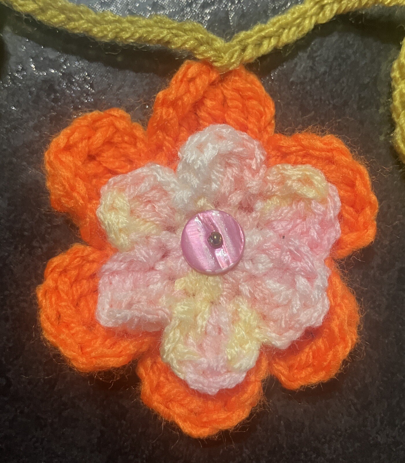 🌸🍃NEW hand Crochet Flower Bunting Leaf sequin Window 34” camper SUMMER Gift