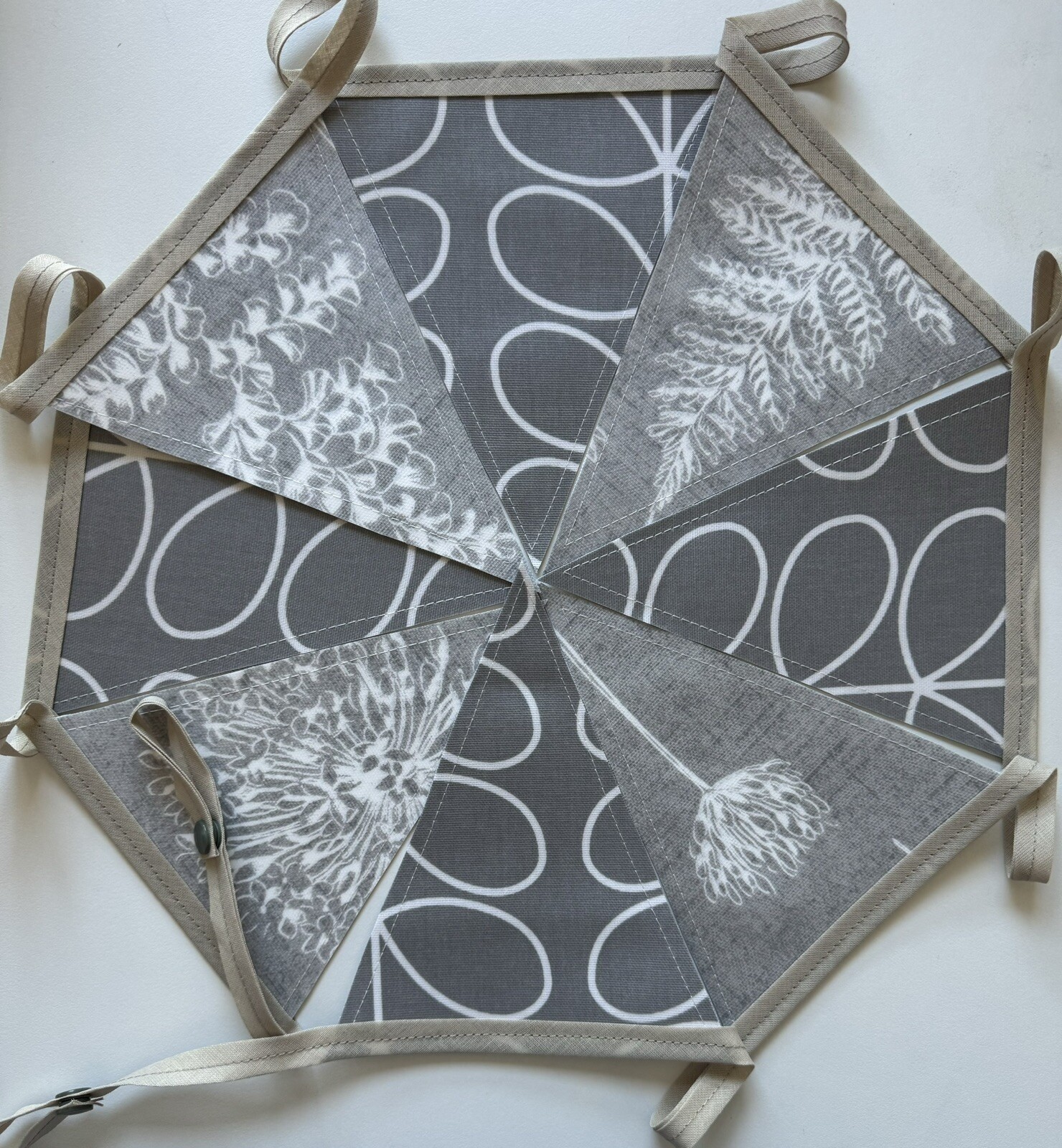 Handmade Oilcloth Bunting – Garden/Home Contemporary – 2 Meters Double Sided