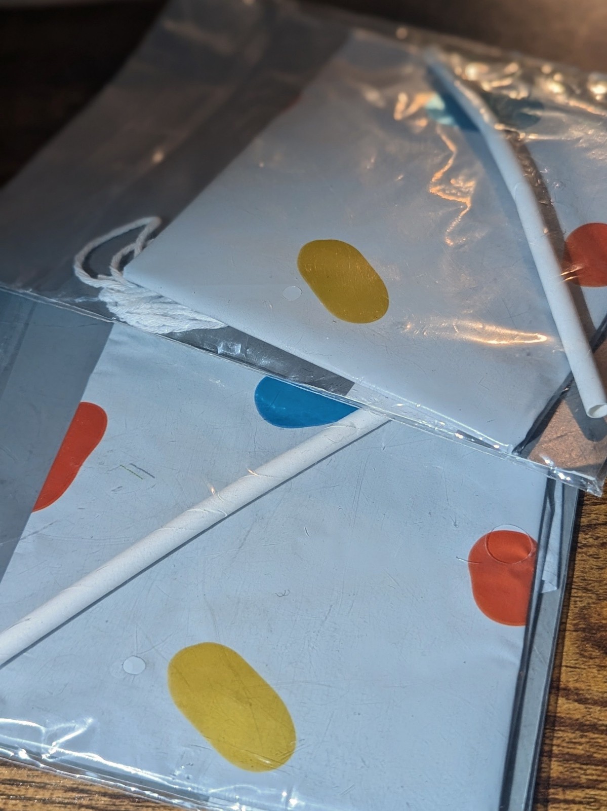 Set of 2 Ice Cream Cone Foil Balloons — Party‑Perfect Sweet Treats 🍦